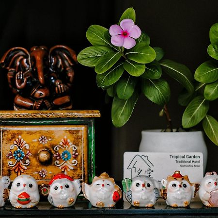 Mingtang Garden Cottage 名堂花园度假屋 Pokhara Esterno foto