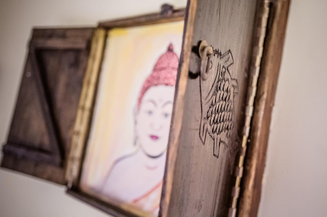 Mingtang Garden Cottage 名堂花园度假屋 Pokhara Esterno foto