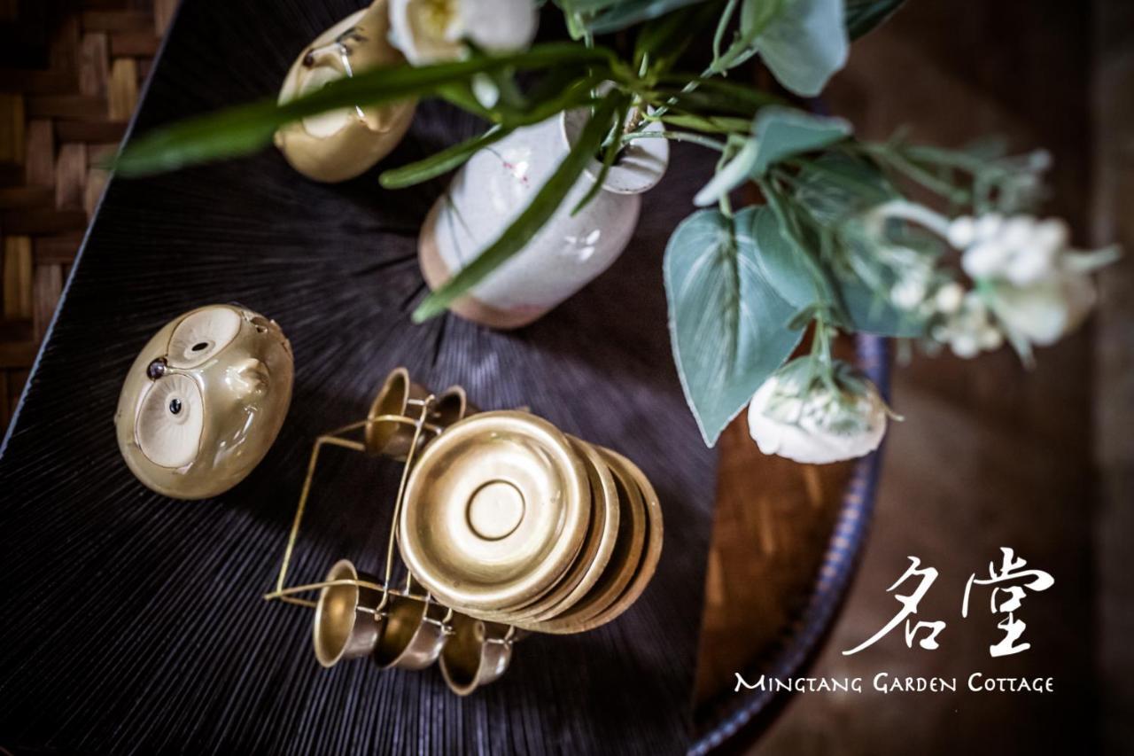 Mingtang Garden Cottage 名堂花园度假屋 Pokhara Esterno foto