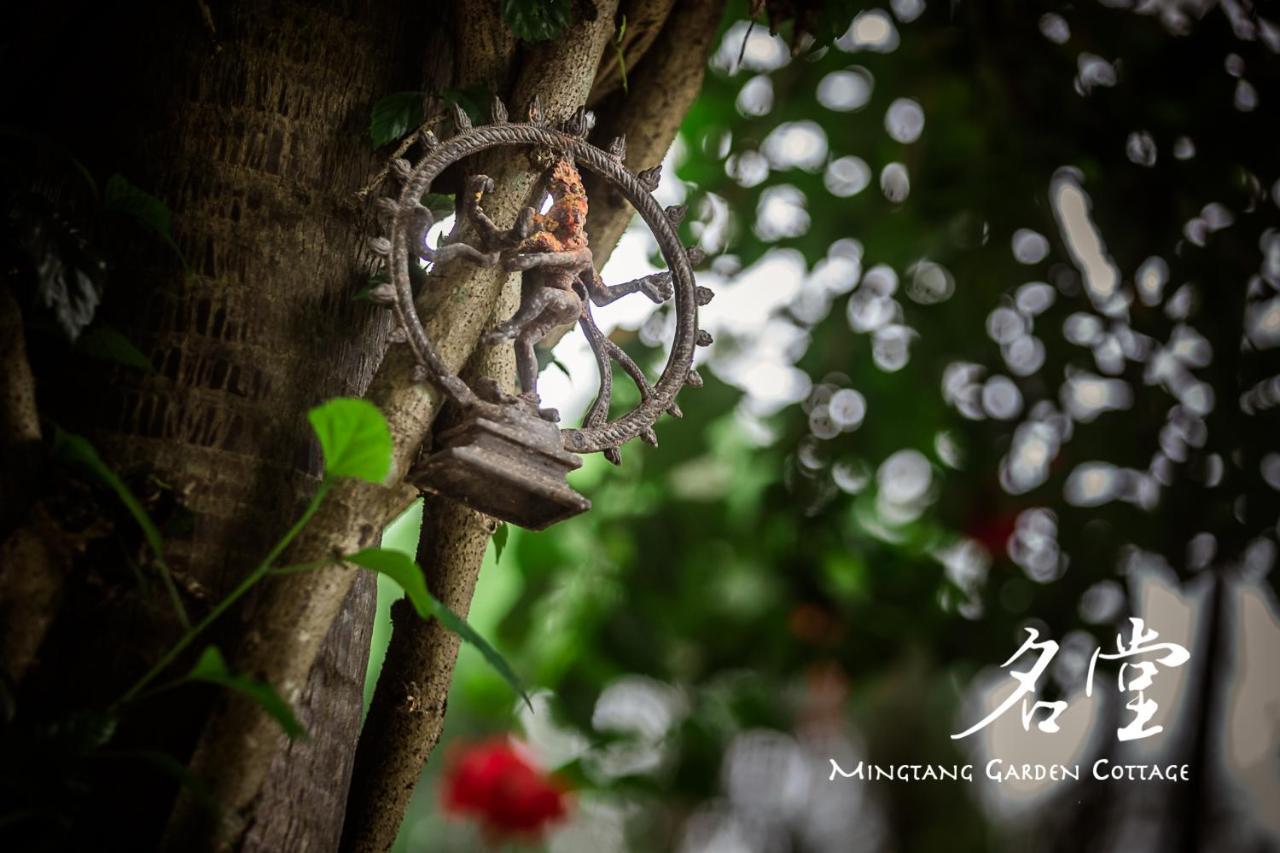 Mingtang Garden Cottage 名堂花园度假屋 Pokhara Esterno foto